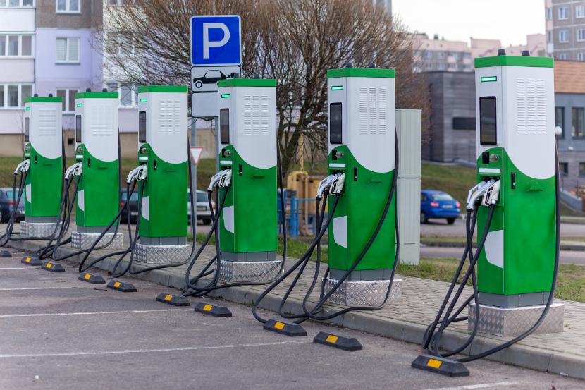 Car Park EV Chargers in Tiverton EX16 6